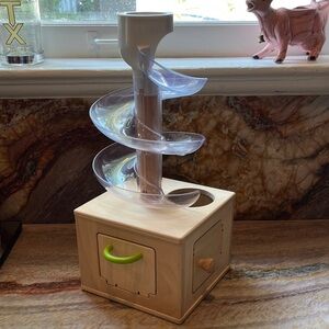 Lovevery Slide and Seek Ball Run